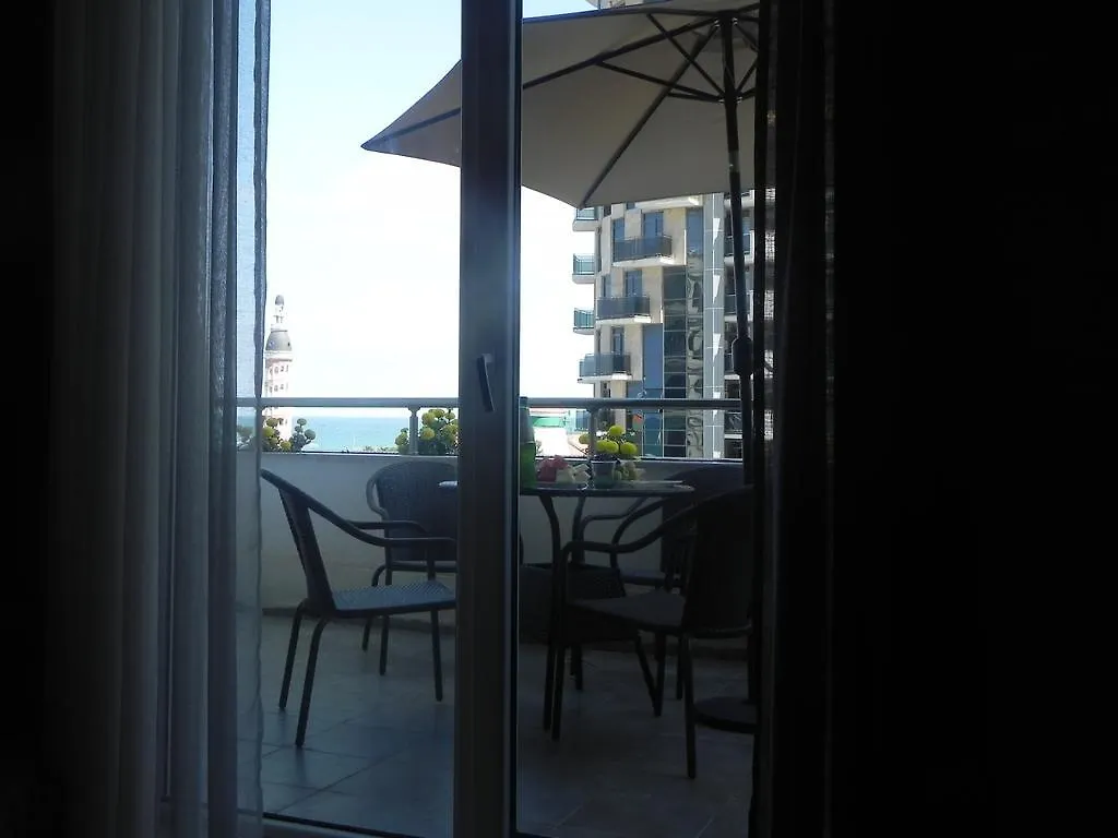 Апартаменты Sea Towers Manuk Батуми